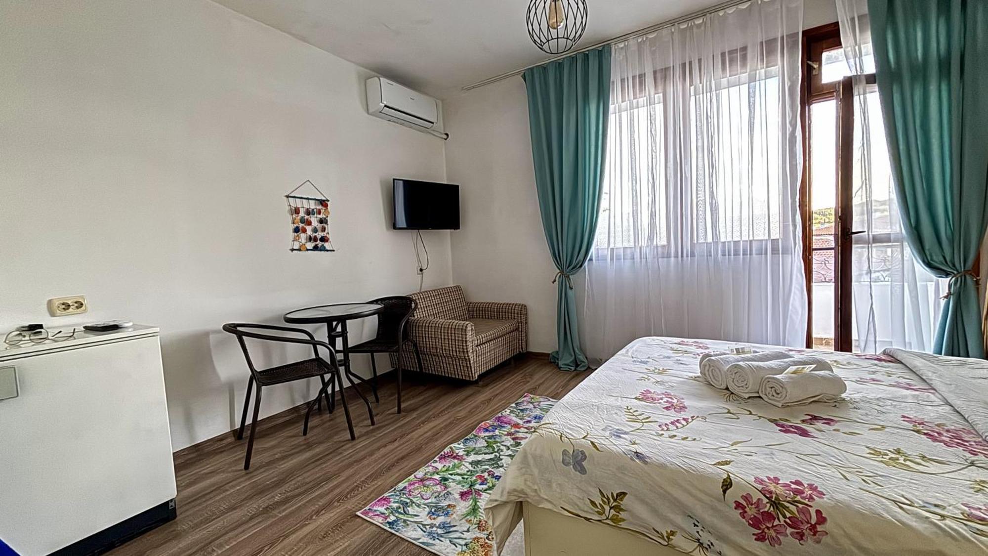 Guest House Hei Taka Sozopol Esterno foto